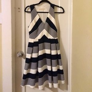 NWOT Nordstrom Everleigh blue/white striped dress
